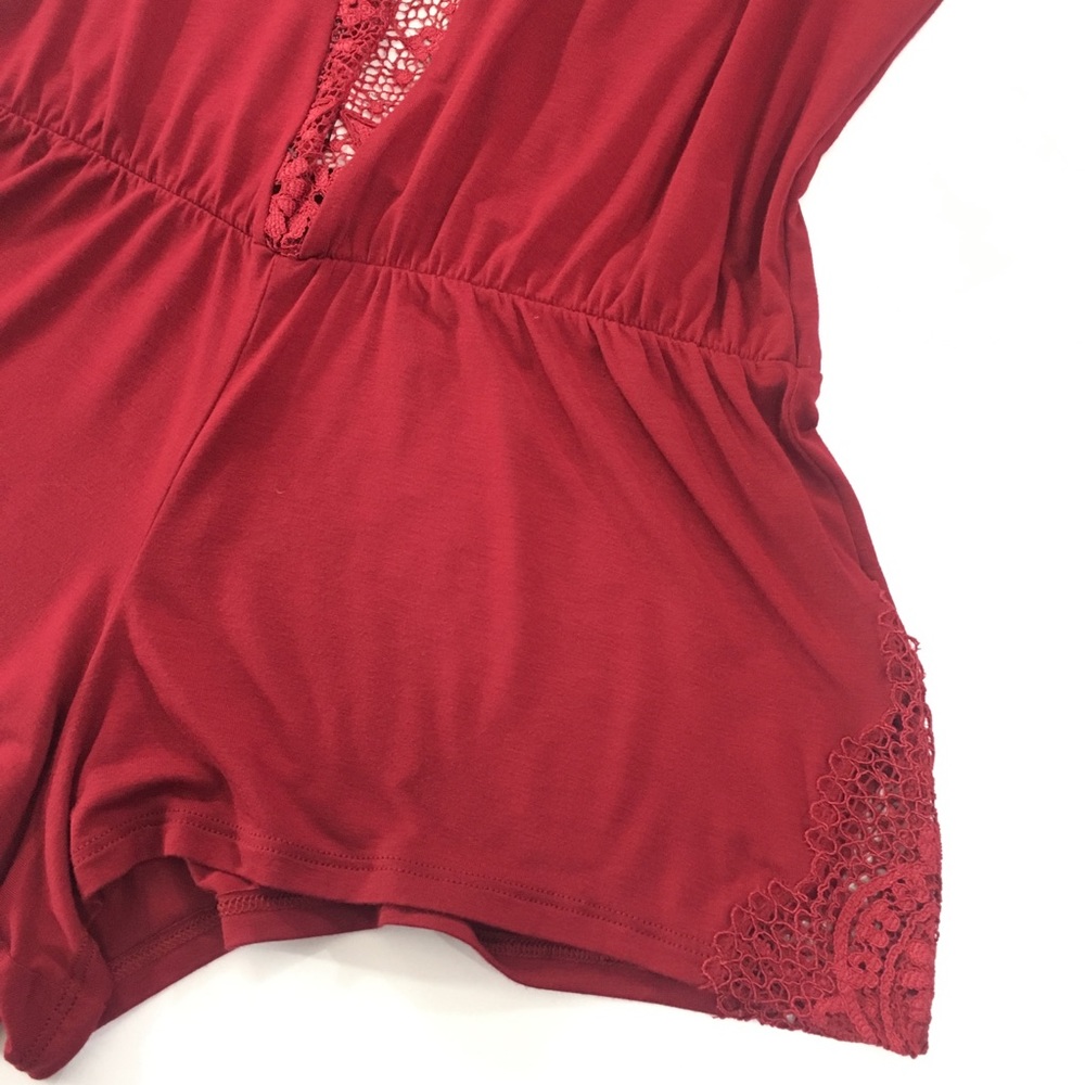 VS Crochet Supersoft Smooth Plunge Pajama Romper S - Picture 4 of 7